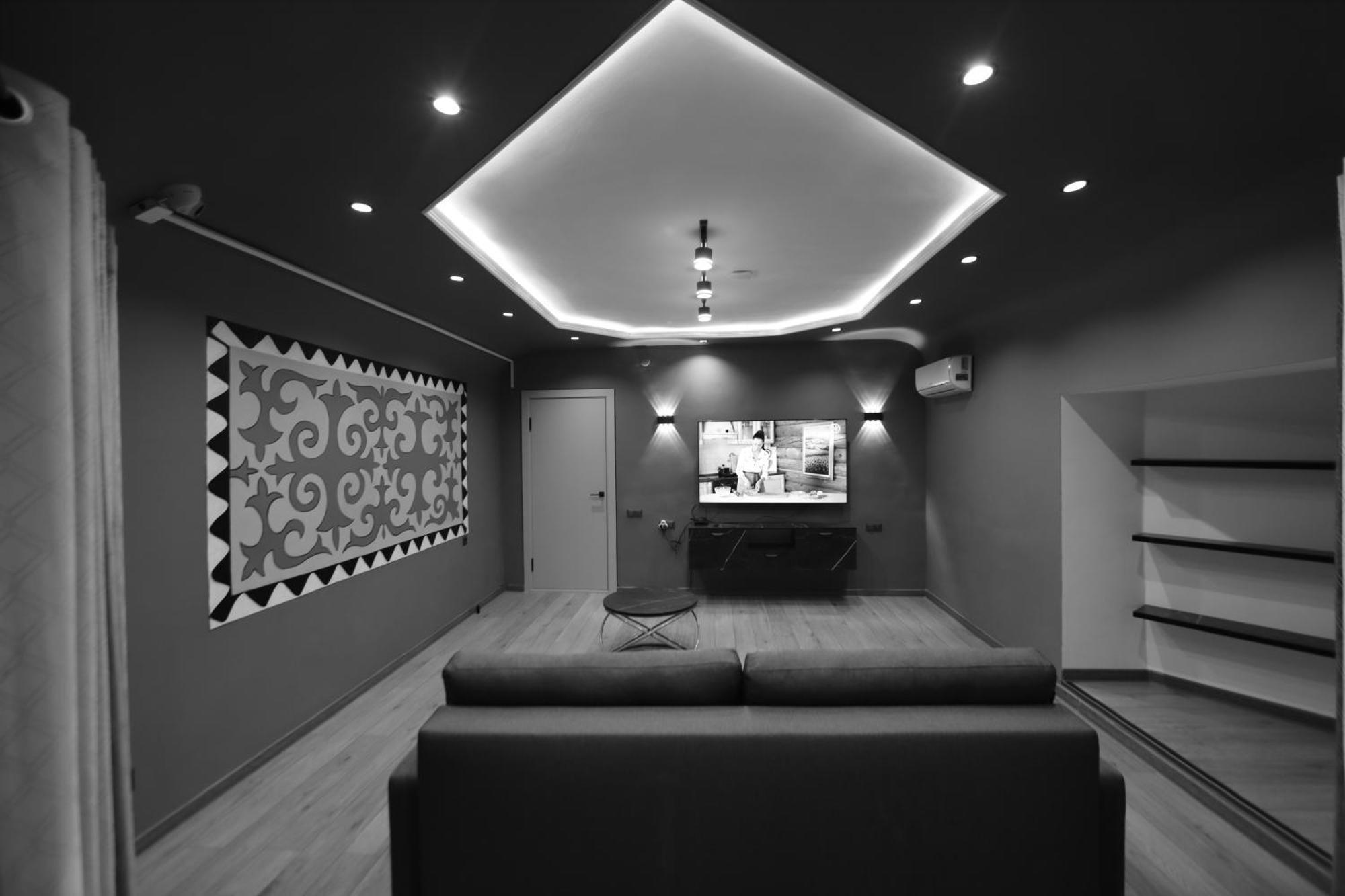 Cozy Hostel Bishkek Esterno foto